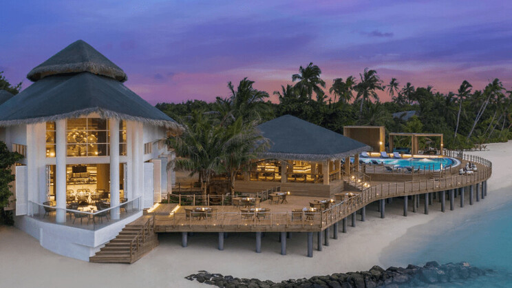 JW Marriott Maldives Resort & Spa